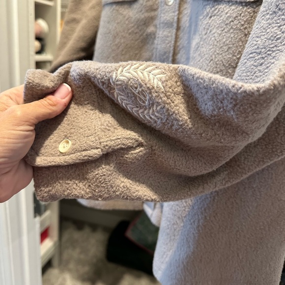 PINK - VS -Button-Up Shirt in Taupe - Picture 11 of 12